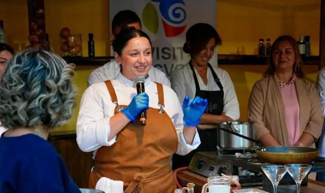 Türk-Yunan vatandaşları Midilli’de buluştu