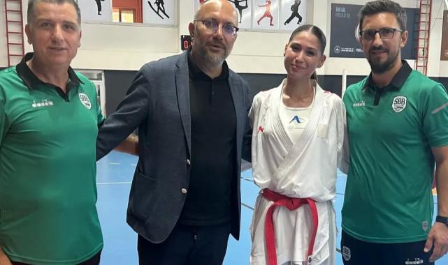 Zümra Rezzan Dünya Şampiyonası yolunda