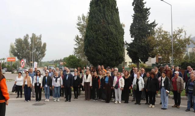 Ahmet Taner Kışlalı Güzelbahçe’de anıldı