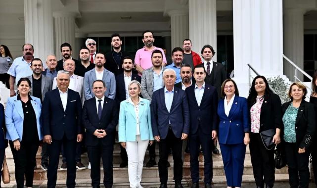 Başkan Uysal: Muratpaşa, bir altı ok belediyesidir