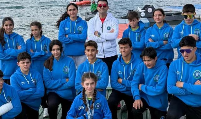 Bursa Büyükşehir Belediyesporlu kanoculardan 2 madalya