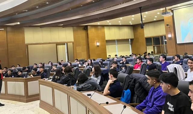 Bursa Büyükşehir’de stajyerlerin motivasyonu artılıyor