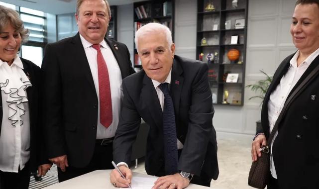 Bursa’da Başkan Bozbey’de TÜED üyesi oldu