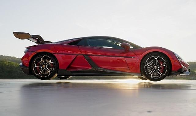 BYD Türkiye, YANGWANG U8 ve U9 ile Teknoloji Şovunu Bayilere Taşıyor