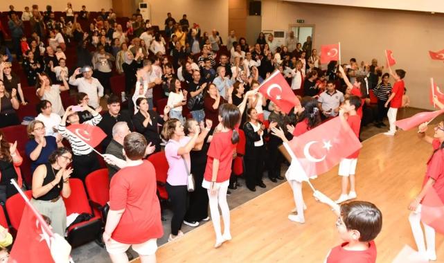 Çiğli’de “O’nun Sayesinde” duygu dolu anlar yaşattı