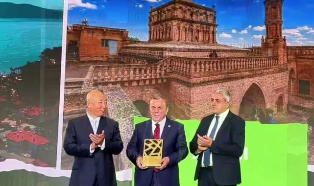 Çin’deki Dünya Turizm Ödülü’ne Midyat damgası