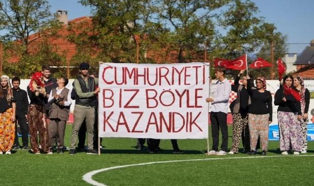 Cumhuriyet Bayramı Ayvalık’ta coşkuyla kutlandı