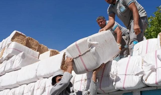 Denizli’de yangınzedelere yem ve saman desteği