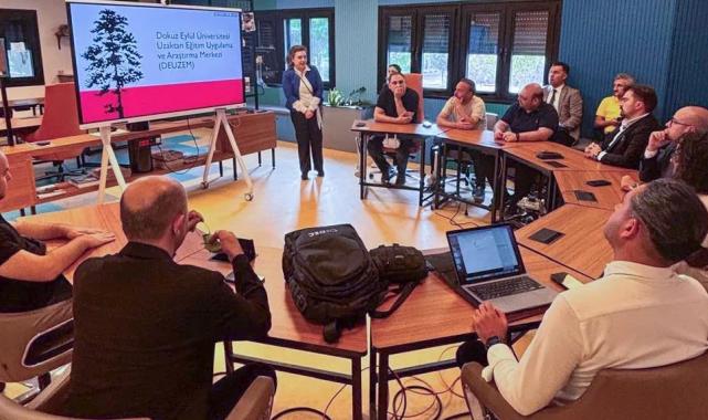 Dokuz Eylül’ün uzaktan eğitim altyapısı tanıtıldı