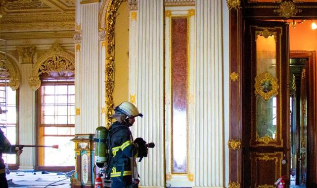 Dolmabahçe Sarayı’nda gerçekçi yangın tatbikatı!