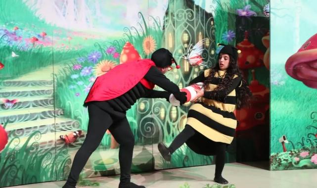 Gebzeli minikler “Beneksiz Böcek Uğur” ile eğlenerek öğrendi