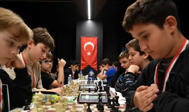 İstanbul Beylikdüzü’nde 29 Ekim’e özel satranç turnuvası