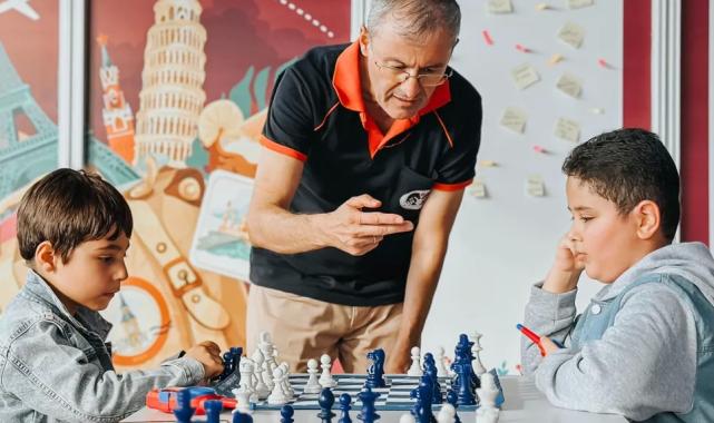 İZKİTAP’ta “Şehrin Kalbinde Yeni Buluşma Noktaları”