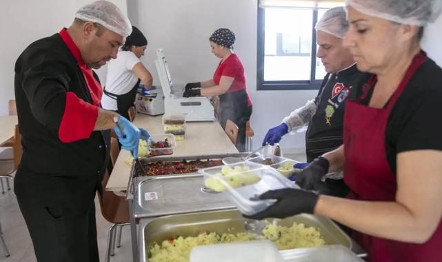 İzmir Güzelbahçe’den dayanışma örneği