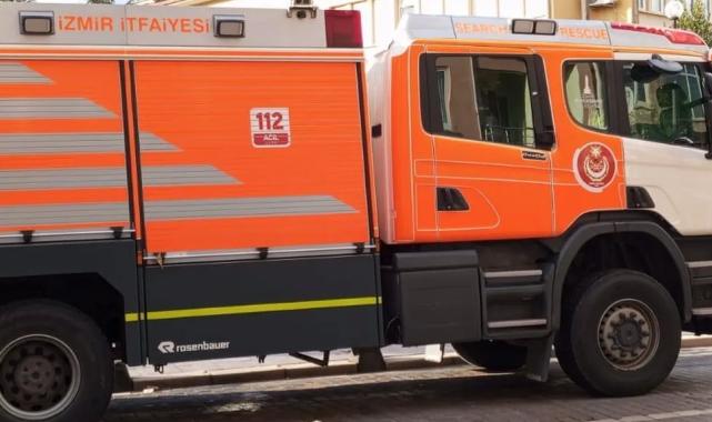 İzmir İtfaiyesi deprem sonrası destek için Sındırgı’da