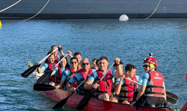 İzmir’de Dragon Tekne Yarışları nefes kesti