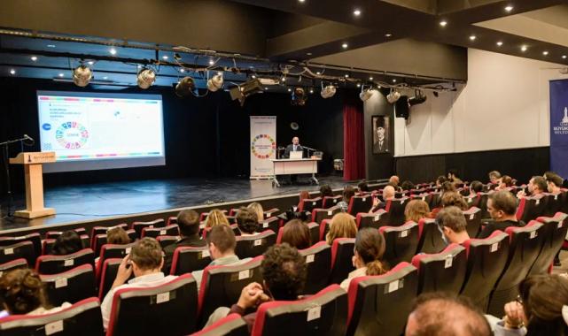 İzmir’de sürdürülebilirlik ağı ilçelere yayılıyor