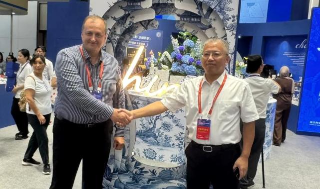 İznik, dünyanın en büyük seramik fuarında