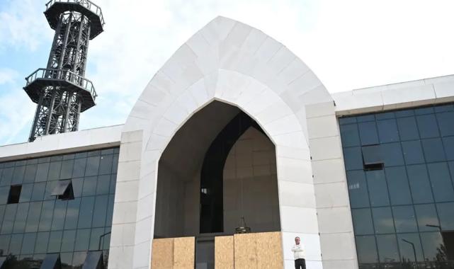 Kartepe Kent Meydanı Camii’nde sona doğru