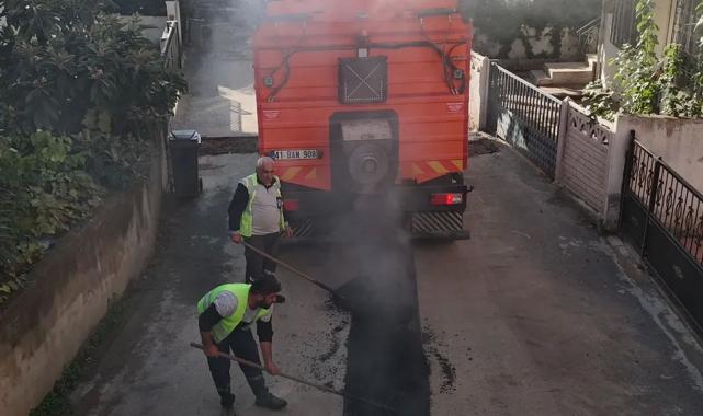 Kocaeli Gebze’de asfalt mesaisi sürüyor