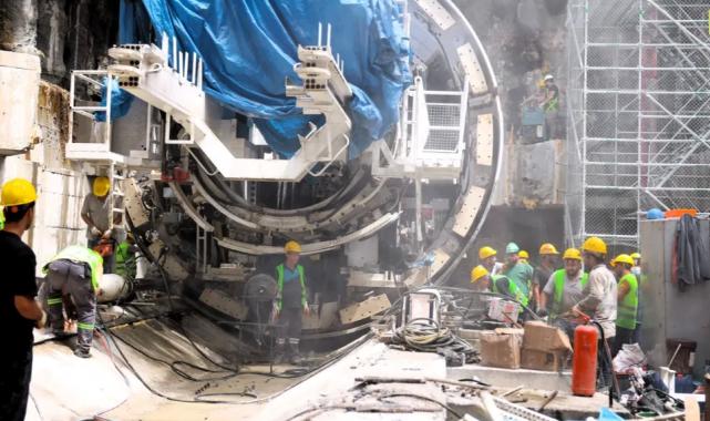 Kocaeli Körfezray’da kazılar hız kesmeden sürüyor