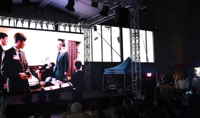 Kocaeli’de “Ölü Ozanlar Derneği” ilgiyle izlendi