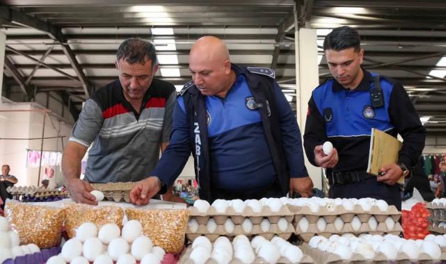 Konya Meram’da Zabıta’dan semt pazarlarına sıkı takip