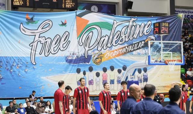 Konya’da basketbol coşkusu ve Gazze’ye destek aynı anda yükseldi