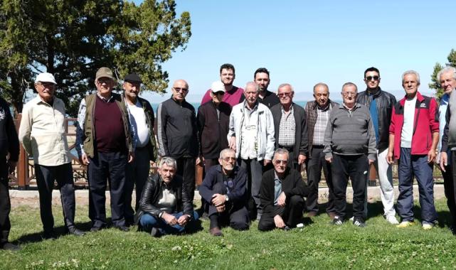 Konya’da huzurevi sakinleri için kamp etkinliği düzenlendi