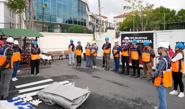 Maltepe’de afetlere müdahale için gönüllü seferberliği
