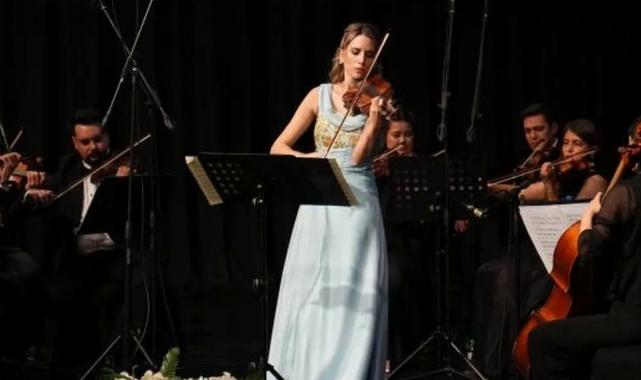 Mersin’de Oda Orkestrası ilk konserini verdi