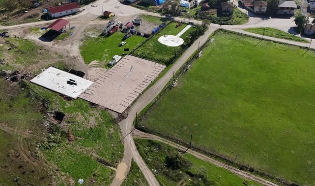 Sakarya Büyükşehir’den Geyve’ye Eşme ve Bayat’a spor kompleksi