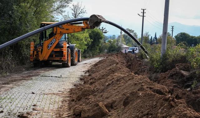 Sakarya Hendek’te kesintisiz su için çalışılıyor
