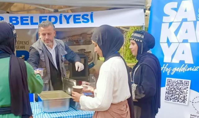 Sakarya’dan üniversiteli gençlerin içini ısıtan hareket