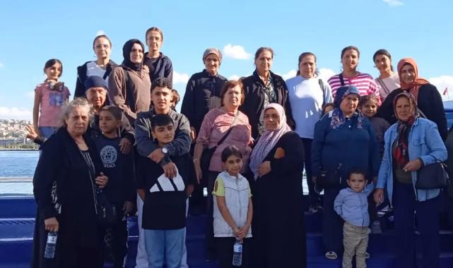 Somalı kadınlar İzmir’de körfez turuna çıktı