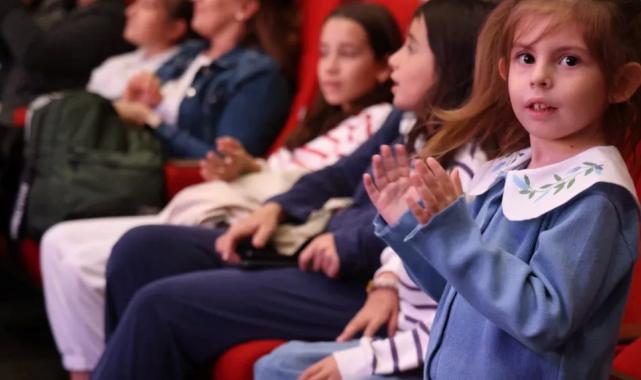 Türk dünyasının masalları minik kalplere dokundu