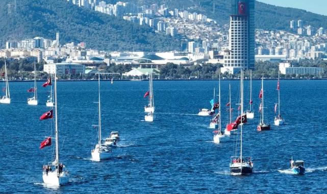 Yelkenler İzmir’de Cumhuriyet coşkusuyla doldu