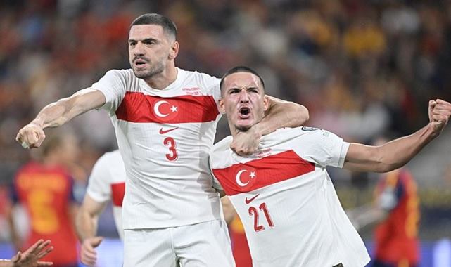 İspanya 2-2 Türkiye (Maç Sonucu) Bizim Çocuklar, play-off öncesi umut verdi