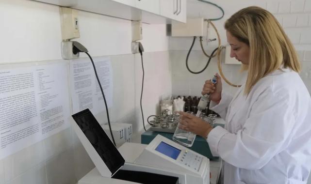 Adana Büyükşehir’den üreticiye analiz hizmeti