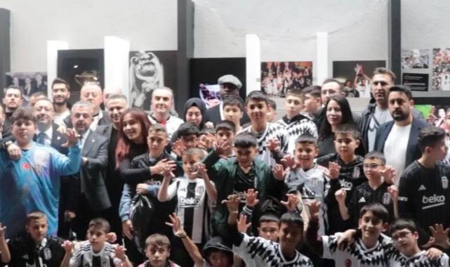 Ankaralı minik yürekler Tüpraş Stadyumu’nda Beşiktaş coşkusu yaşadı