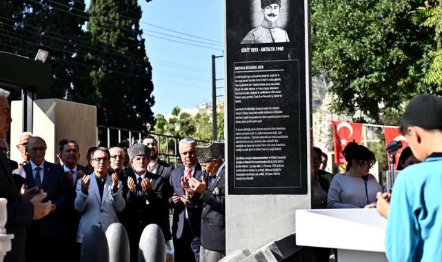 Antalya Muratpaşa’da Topçu Yüzbaşı Aker unutulmadı