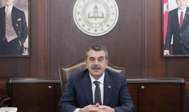 Bakan Tekin: Geleceğimizi her gün yeniden inşa ediyorsunuz