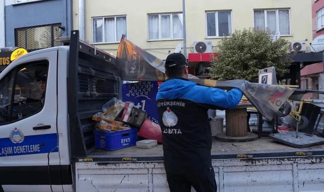Balıkesir’de zabıta kaldırım işgallerine son veriyor