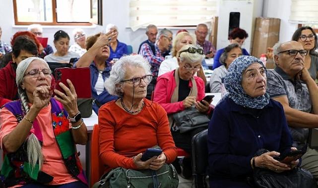Dijital çağın kapıları yaş almış bireylere açılıyor