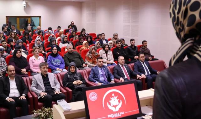 Erzurum’da aile söyleşileri