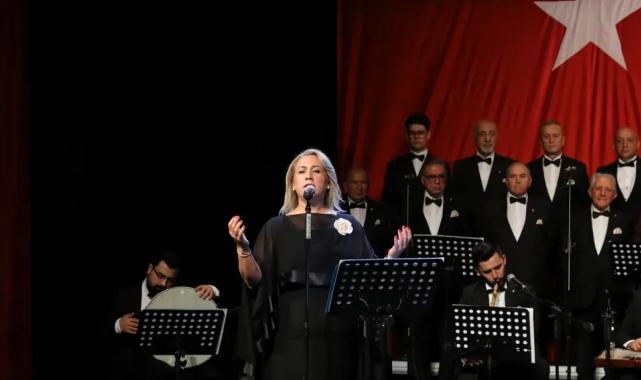 Gaziantep’te Atatürk, sevdiği şarkılarla anıldı