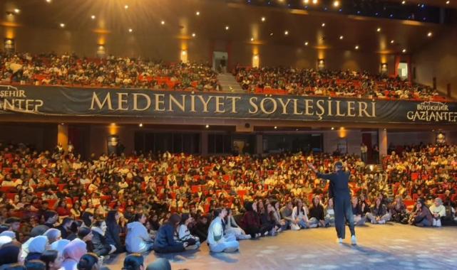 Gaziantep’te gençlerle Gri Koç buluşması