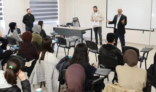 Gebze’e Başkan Büyükgöz gençlerle buluştu