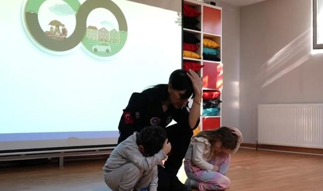 İstanbul Maltepe’de ara tatilde miniklere afet eğitimi