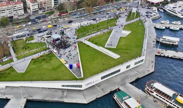 İstanbul’da Kabataş Transfer Merkezi tam kapasiteyle açıldı